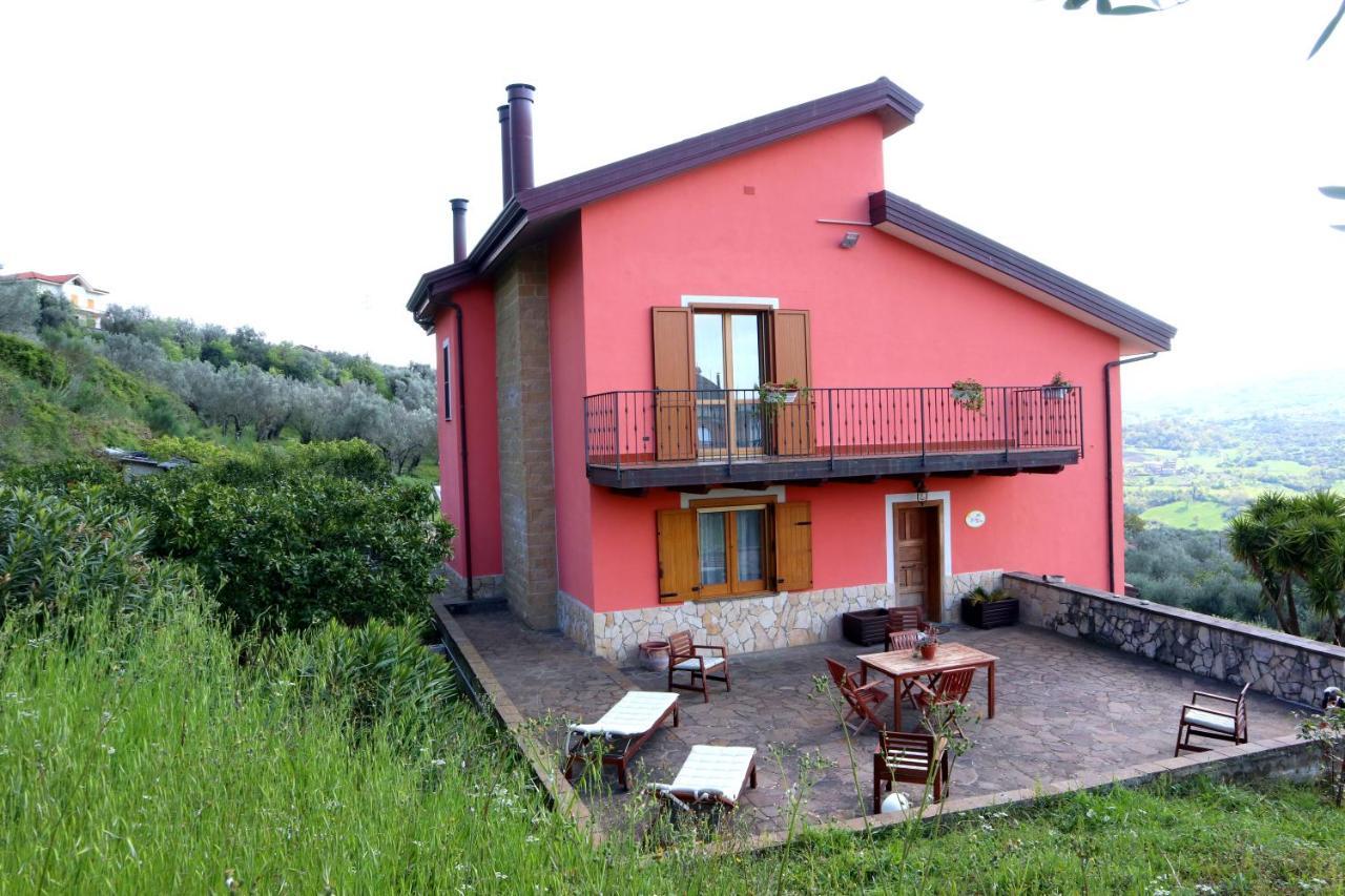 B&B La Casa Del Sole Controne Buitenkant foto